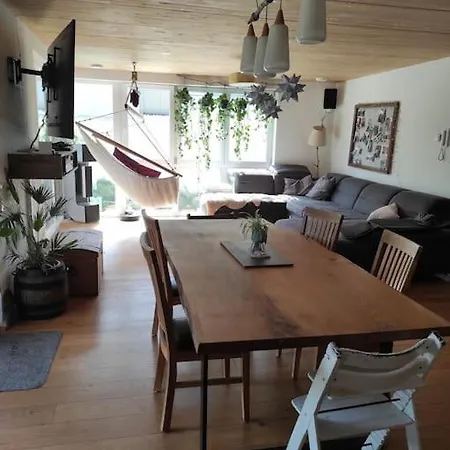 Ferienhaus Kinderparadies Mit Naturpool Und Bauernhofflair *