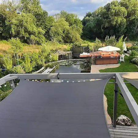 Kinderparadies Mit Naturpool Und Bauernhofflair Ferienhaus